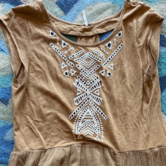 Free people size medium embroidered midi Dress - Picture 2 of 5